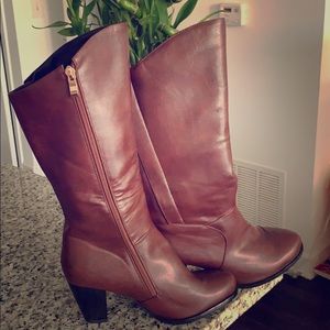 Leather boots
